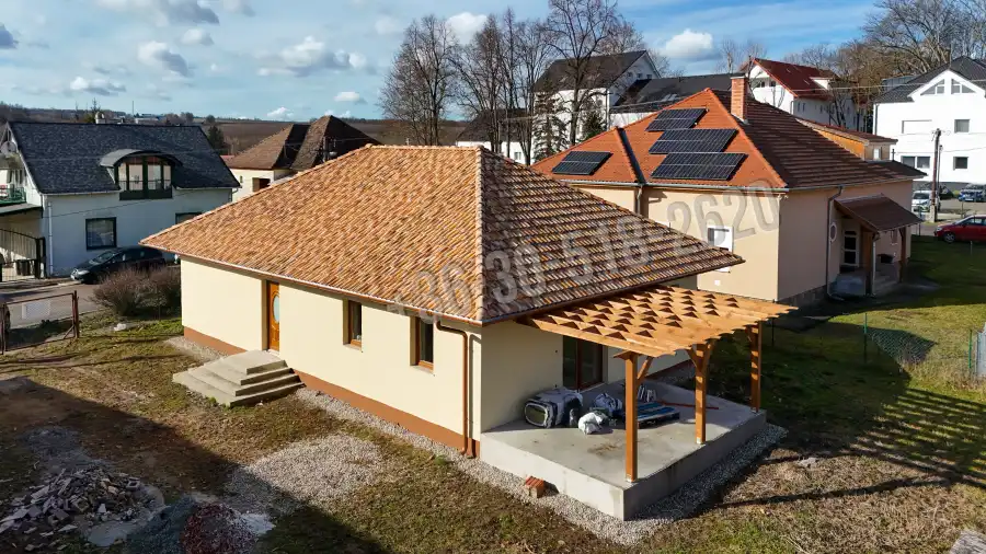 eladó családi ház, Rétság