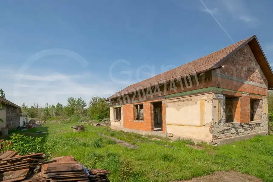 eladó családi ház, Sajókeresztúr