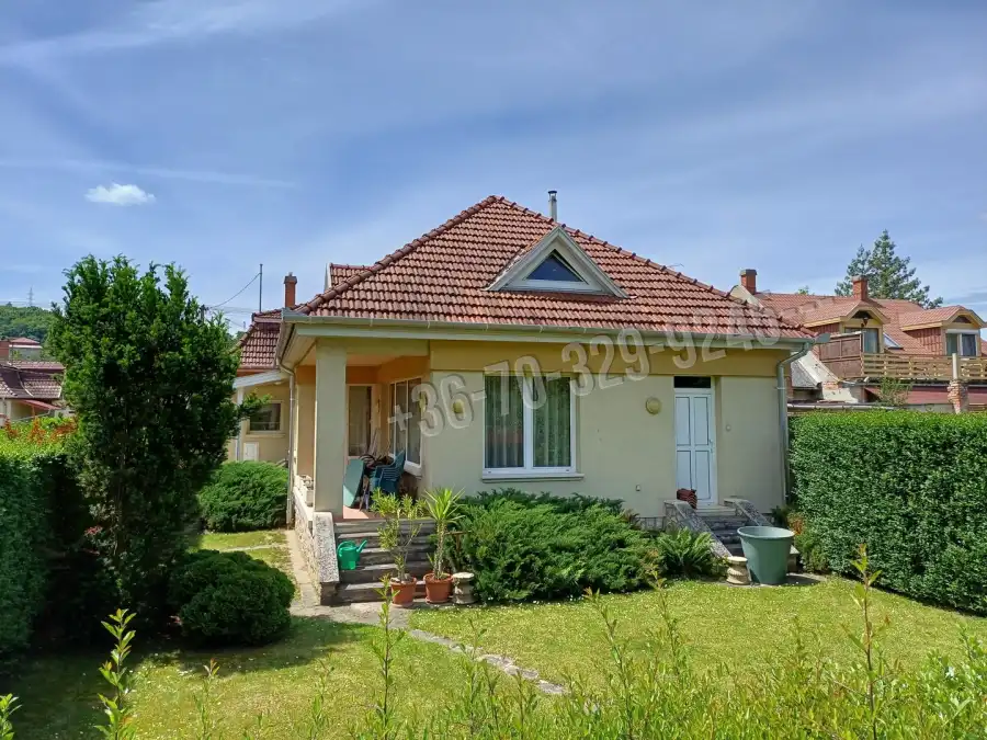 eladó családi ház, Salgótarján