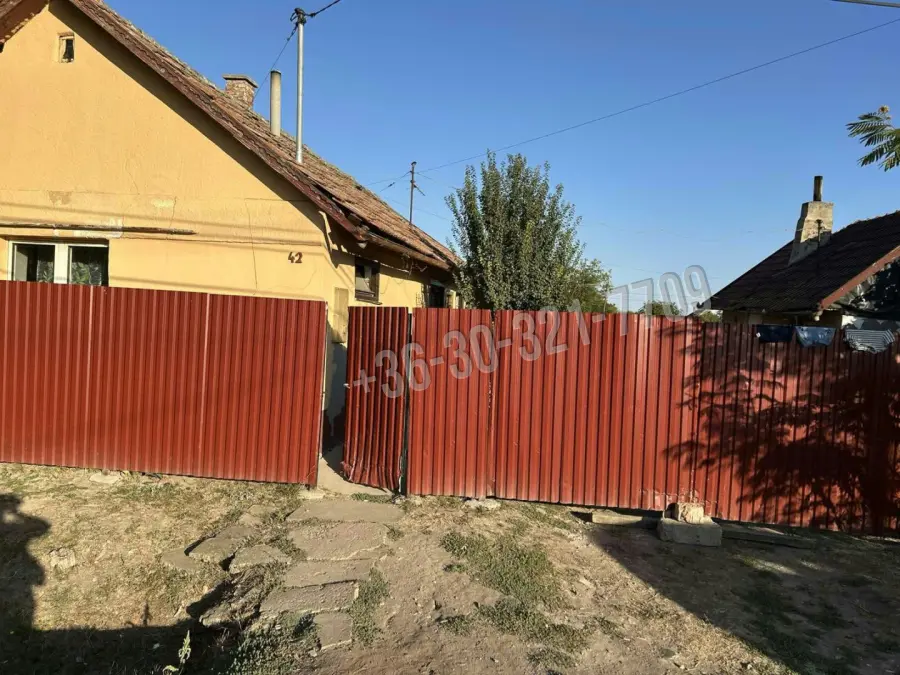 eladó családi ház, Sarkad