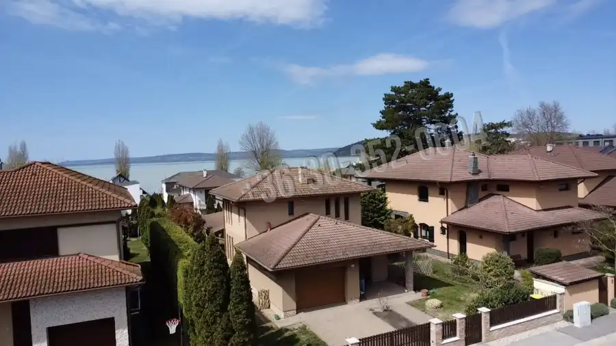 eladó családi ház, Szántód