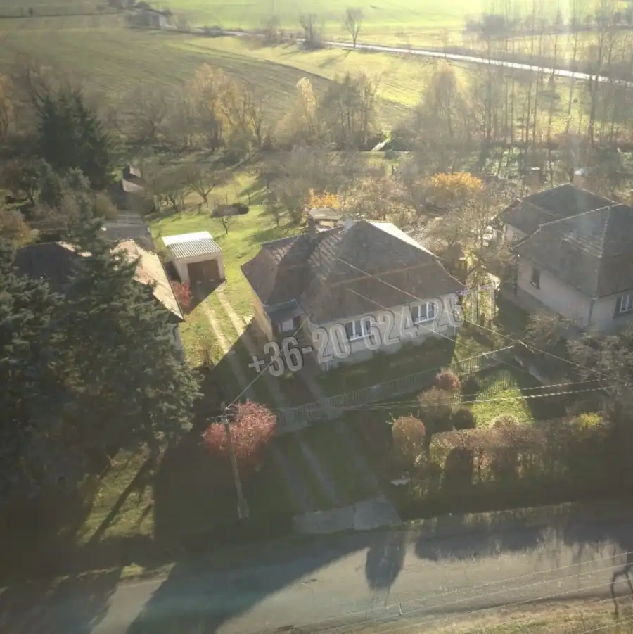 eladó családi ház, Szátok