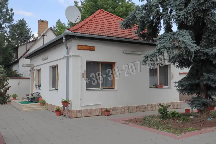 eladó családi ház, Szeged