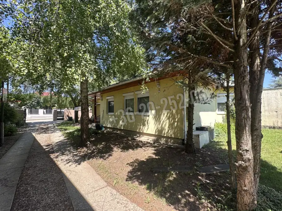 eladó családi ház, Székesfehérvár
