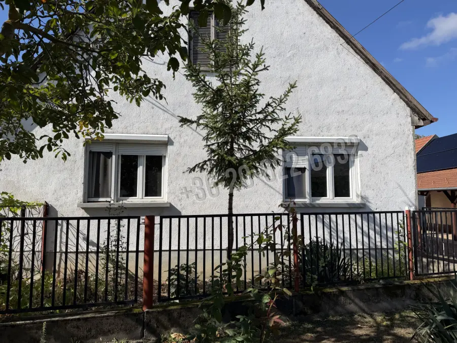 eladó családi ház, Székesfehérvár
