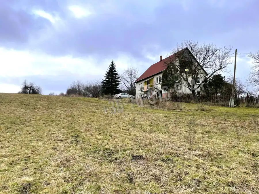 eladó családi ház, Szokolya