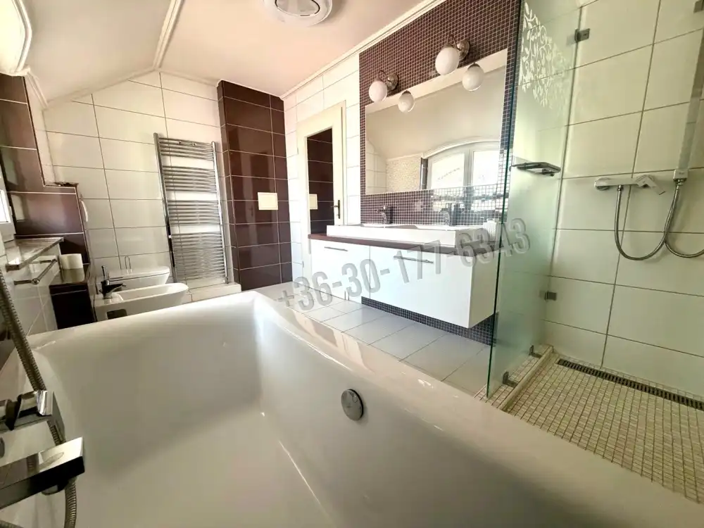 Komárom-Esztergom megye - Tata