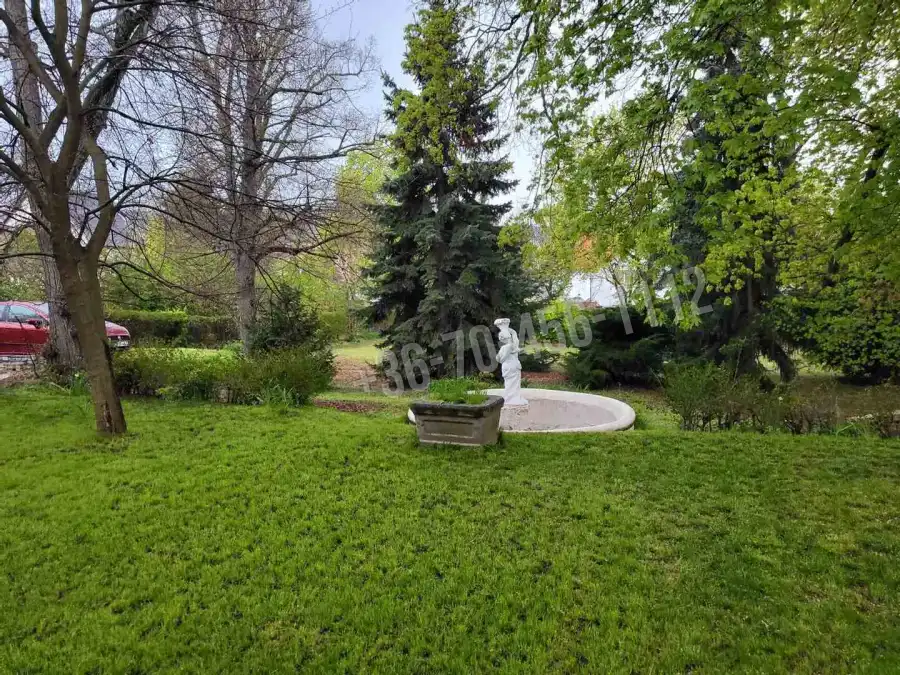 eladó családi ház, Törökbálint