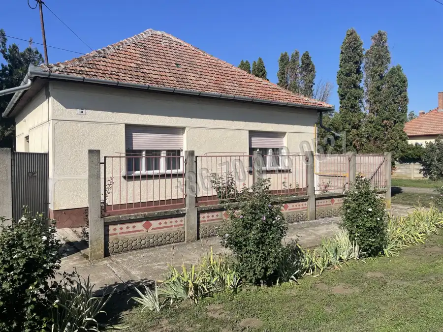 eladó családi ház, Újkígyós