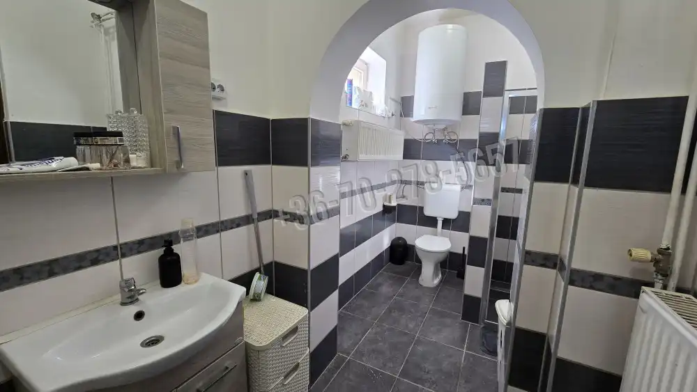 Baranya megye - Újpetre