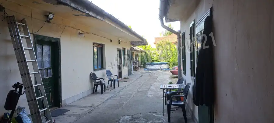 eladó családi ház, Vác