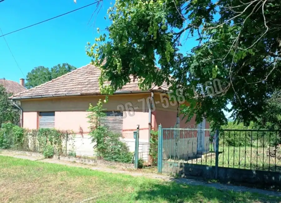 eladó családi ház, Vámosmikola