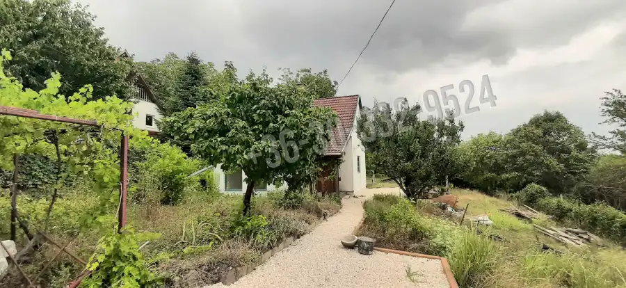 eladó családi ház, Verőce