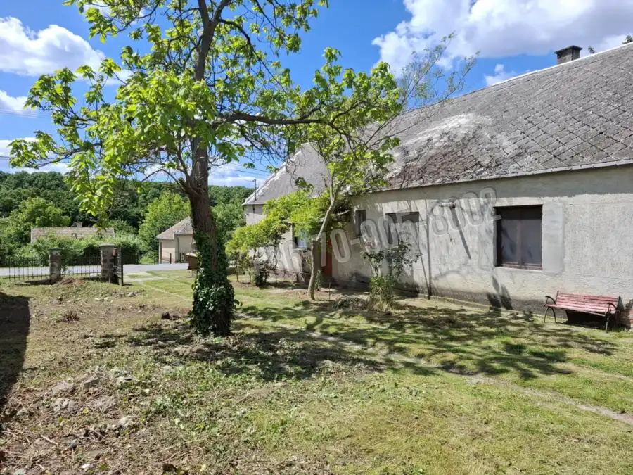 eladó családi ház, Vérteskethely