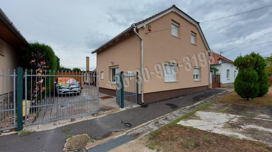 eladó családi ház, Vértesszőlős