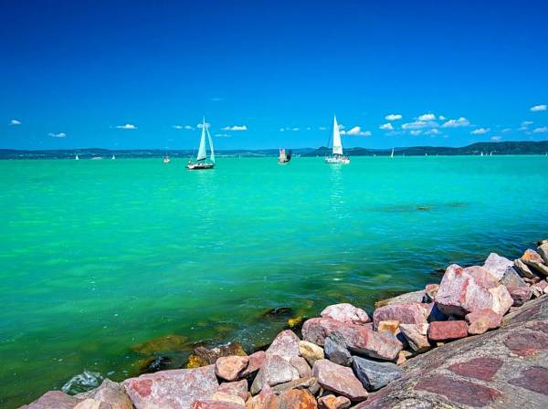 eladó  Építési telek, Balatonőszöd
