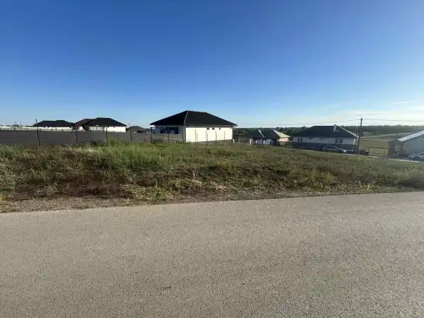 Eladó Építési telek, Dány 1055 m² 31.5 M Ft Eladó Építési telek, Dány 1055 m² 31.5 M Ft