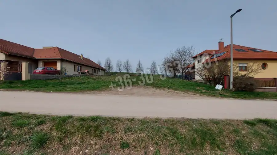 eladó  Építési telek, Etyek