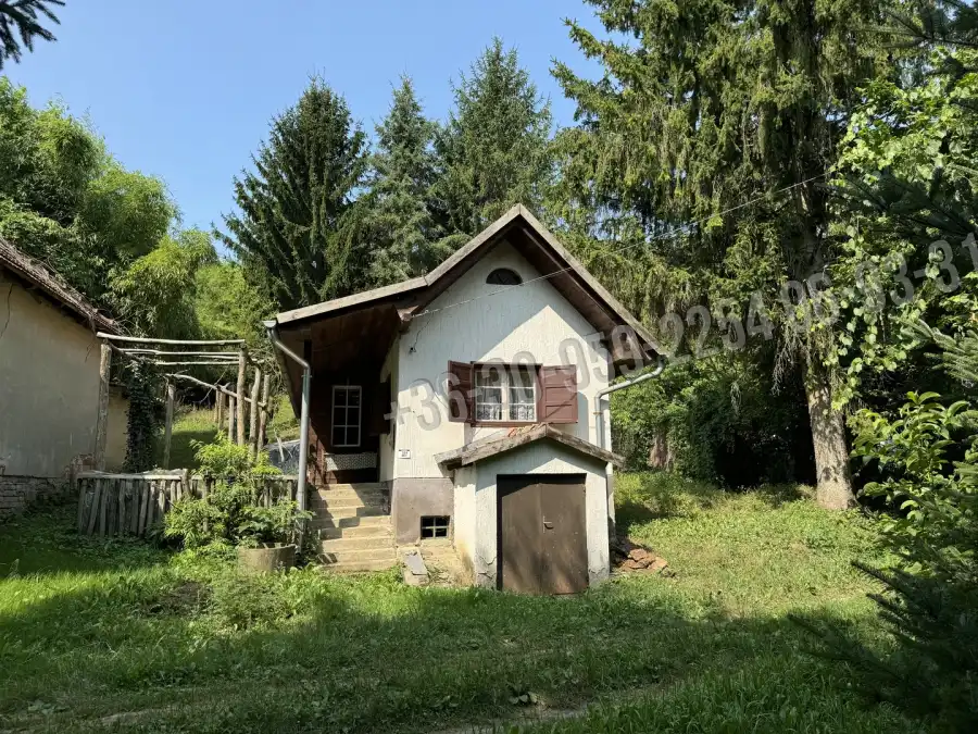 eladó  Építési telek, Homokkomárom