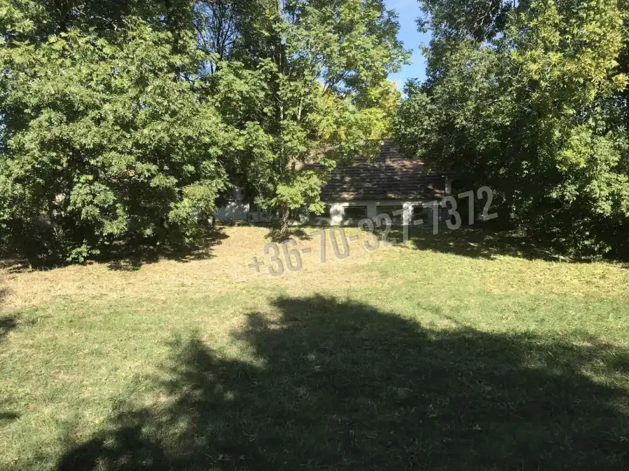 eladó  Építési telek, Komárom