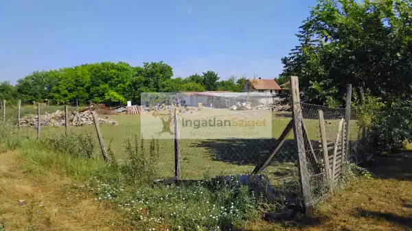 Eladó Építési telek, Makád 1873 m² 6.9 M Ft