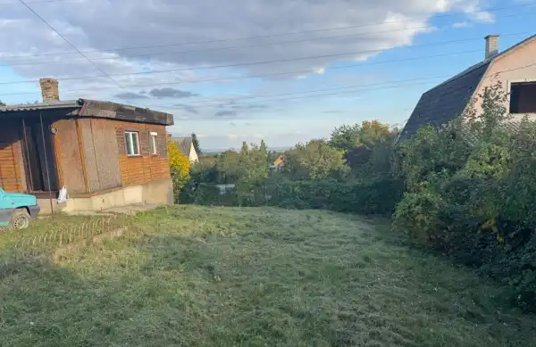 Eladó Építési telek, Miskolc 800 m² 6.8 M Ft Eladó Építési telek, Miskolc 800 m² 6.8 M Ft