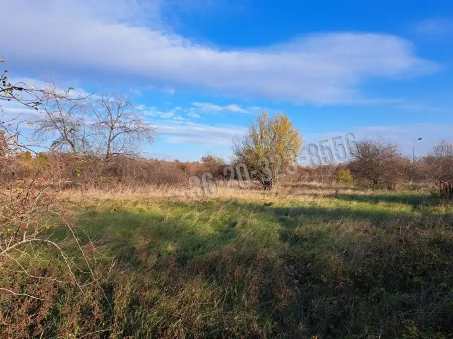eladó  Építési telek, Vác