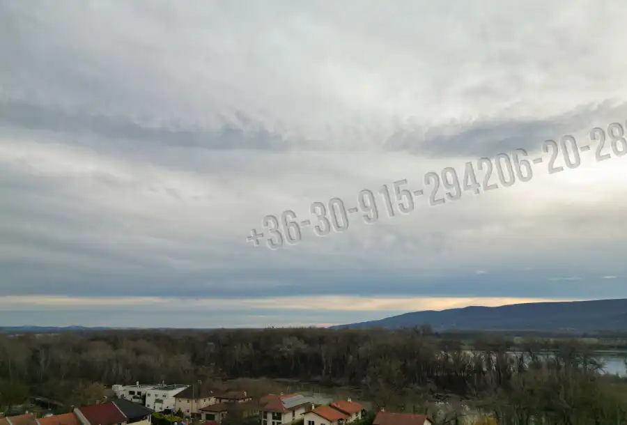 eladó  Építési telek, Vác