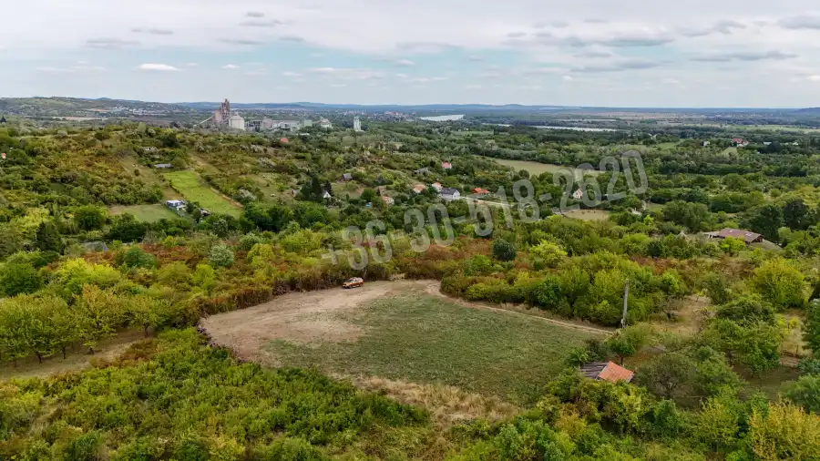 eladó  Építési telek, Vác