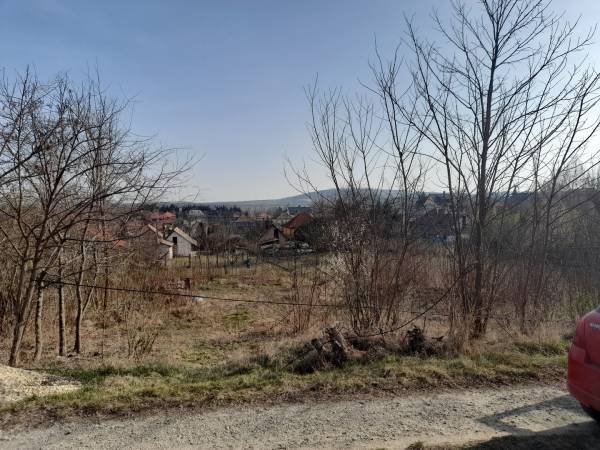 eladó  Építési telek, Vácduka