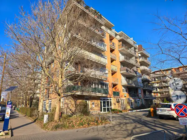 Eladó garázs, Budapest, XI. kerület 10 m² 12 M Ft