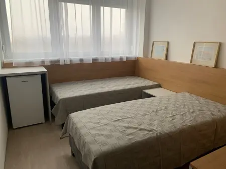 eladó gazdasági ingatlan, Tatabánya