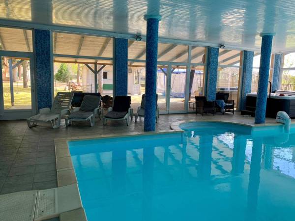 eladó hotel, szálloda, Feldebrő