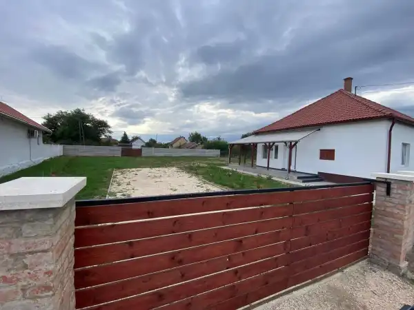 Eladó ingatlan, Abádszalók 3 szoba 80 m² 44.9 M Ft