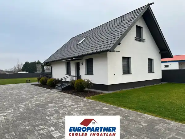 Eladó ingatlan, Abony 3 szoba 112 m² 108 M Ft + Áfa