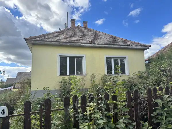 Eladó ingatlan, Acsa 3 szoba 120 m² 17.9 M Ft