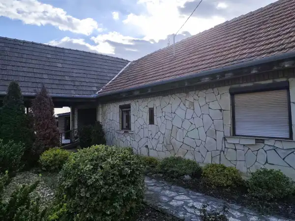 Eladó ingatlan, Albertirsa 2 szoba 117 m² 49.9 M Ft
