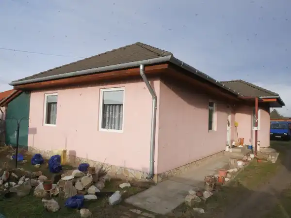 Eladó ingatlan, Albertirsa 3 szoba 82 m² 49.9 M Ft
