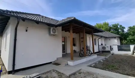 eladó ingatlan, Albertirsa