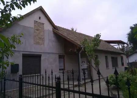 eladó ingatlan, Albertirsa