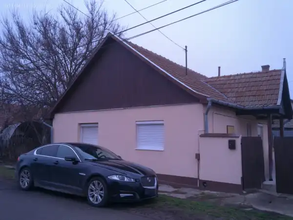 Eladó ingatlan, Albertirsa 3 szoba 62 m² 39.9 M Ft