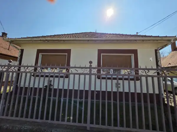 Eladó ingatlan, Albertirsa 3 szoba 100 m² 69.9 M Ft