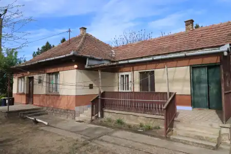 eladó ingatlan, Albertirsa