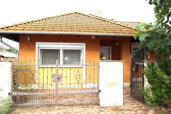 Eladó ingatlan, Albertirsa 4 szoba 122 m² 146 M Ft