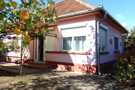 eladó ingatlan, Albertirsa