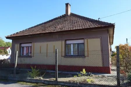 eladó ingatlan, Albertirsa
