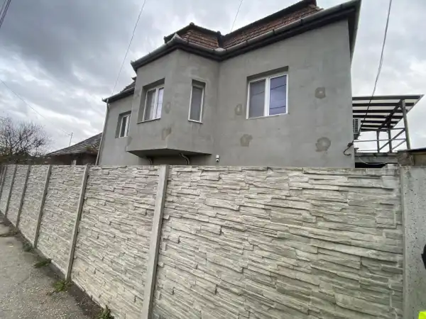 Eladó ingatlan, Almásfüzitő 4 szoba 220 m² 69.9 M Ft