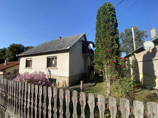 eladó ingatlan, Alsópetény