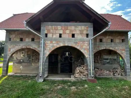 eladó ingatlan, Alsószuha