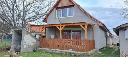 eladó ingatlan, Apostag